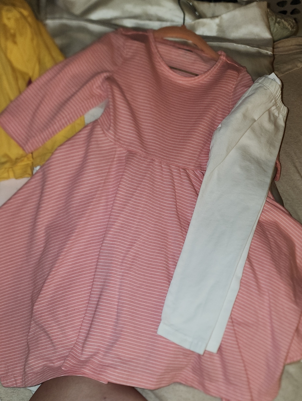 Sz 4 Gymboree Pink Striped Long-Sleeve Casual Dress & 4T White Capri Leggings
